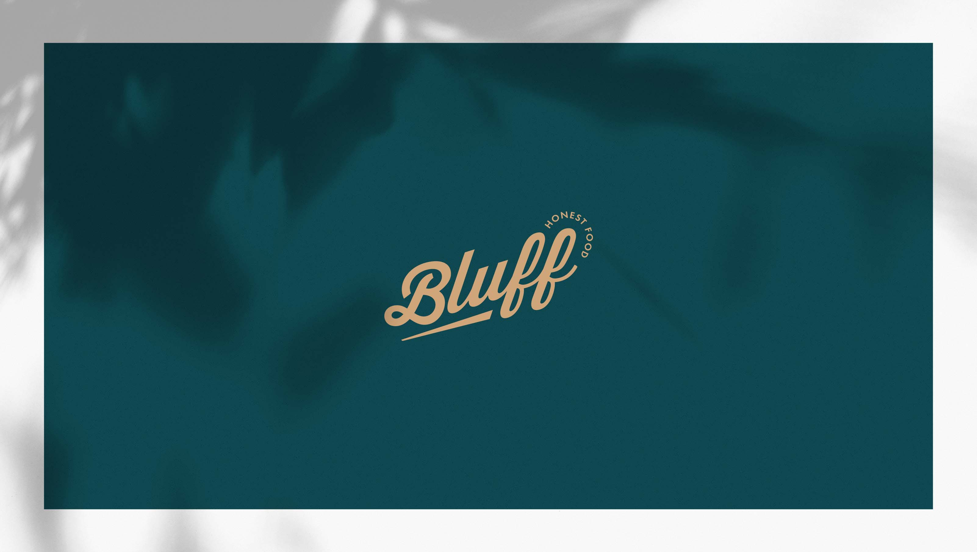 Bluff - imagem 2